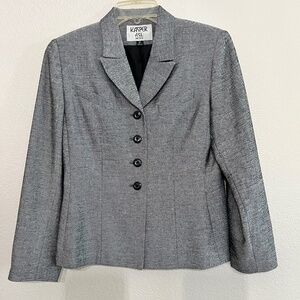 Size 6P Tweed Kasper Suit